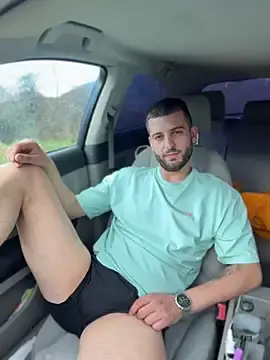 Stripchat Sex Chat of Pablo_Hornyguy95