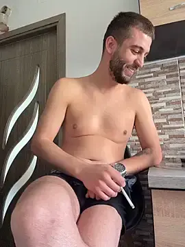 Stripchat Live Sex of Pablo_Hornyguy95
