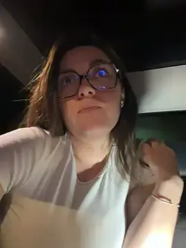 Stripchat Adult Webcams of Petite_minette30