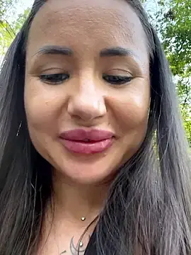 Stripchat Adult Webcam of beautydiamond