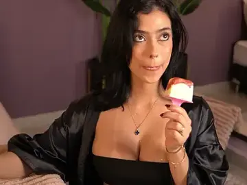 Stripchat Best Webcam of ElleDiane