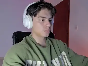 Stripchat Best live sex cam show of Giordano_Russo