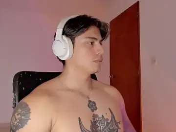 Stripchat Live Sex of Giordano_Russo