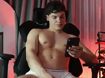 Stripchat Sex Cam of Max_cortes1