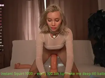Stripchat Sex Cam of Bestie_Online