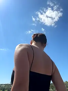 Stripchat Free Porn Cam of KikiWatson