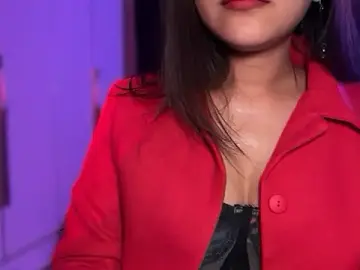 Stripchat Free Porn Cam of selen_5