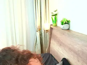 Stripchat Live Sex Cam of EngelCoyner