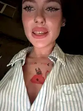 Stripchat Adult Webcam of Melissa_crazy