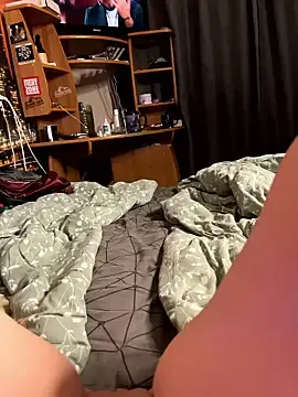 Stripchat Sex Cam of WhiteCore