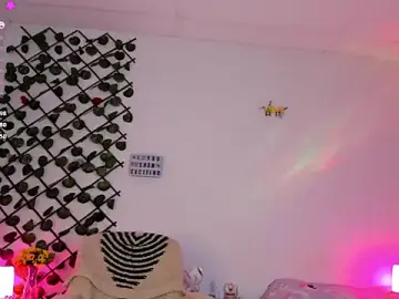 Stripchat Adult Webcams of cailynhot