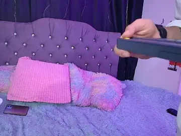 Stripchat Free Live Porn of electra_queen1