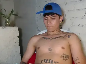Stripchat Watch Live Sex Cams of Lukas_strong