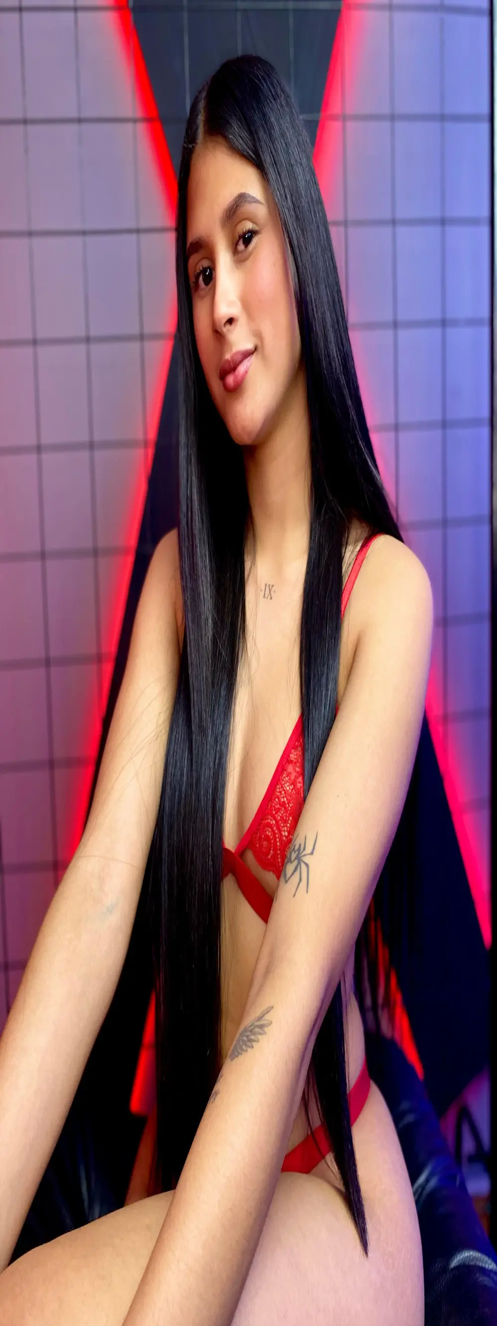 VictoryaLiah_BDSM