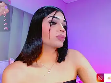 Stripchat Best Webcam of AiishaRose