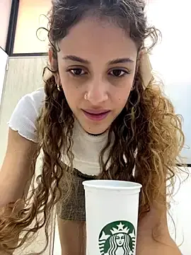 Stripchat Watch Live Sex Cams of alana15