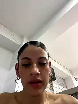 Stripchat Free Porn Cam of alana15