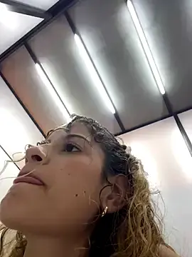 Stripchat Free Live Porn of alana15