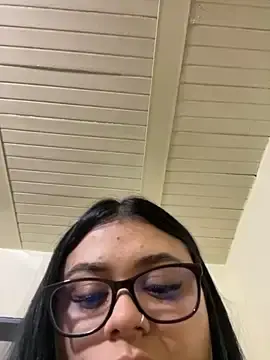 Stripchat Watch Live Sex Cams of alissonfernandez_