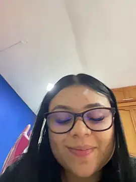 Stripchat Live Sex of alissonfernandez_