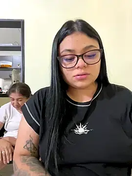 Stripchat Watch Live Sex Cams of alissonfernandez_
