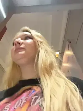 Stripchat Free Porn Cam of AmmyHot