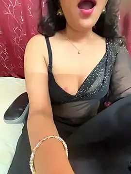 Stripchat Sex Cam of LuscousPussy