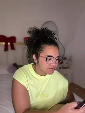 Stripchat Free Porn Cam of Lucy_wilson5