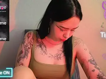 Stripchat Free Porn Cam of baby__kim