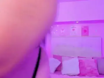 Stripchat Sex Cam of ScarlettDreamss7