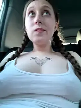 Stripchat Free Porn Cam of cuteperseon