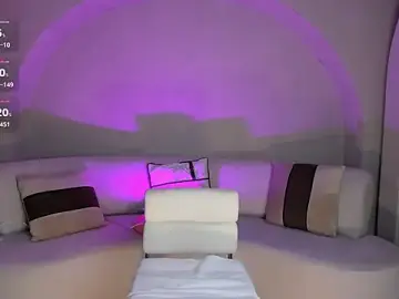 Stripchat Watch Live Sex Cams of NiaHolland