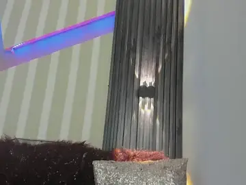 Stripchat Live Porn of emily_layton