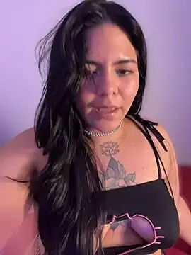 Stripchat Adult Video Chat of JulianaCastillo