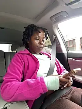 Stripchat Adult Webcam of choclatepeaach