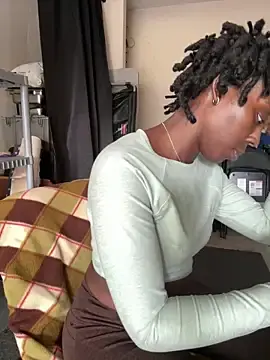 Stripchat Watch Live Sex Cams of choclatepeaach