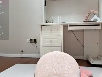 Stripchat Free Live Porn of Ranting18