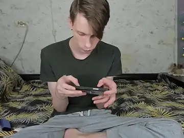 Stripchat Free Porn Cam of ERICK__DEEN