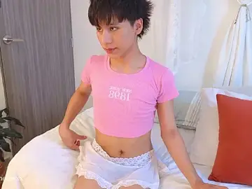 Stripchat Live Sex Cam of Tommyfoxboy