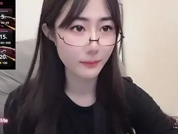 Stripchat Live Porn of qiqi--