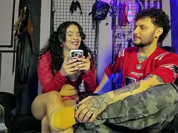 Stripchat Live Sex Cam of Twisted_Fantasy