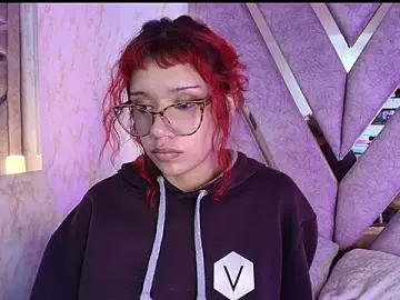 Stripchat Free Live Porn of redd_pandaa