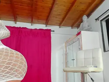 Stripchat Watch Live Sex Cams of emily_hornett