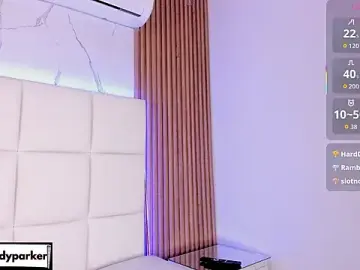 Stripchat Live Sex Cam of Meloddy_Parkerr_