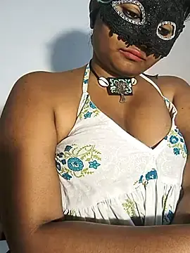 Stripchat Live Sex of DIRTYSECRET_QUEEN_07