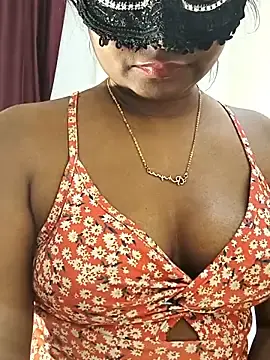 Stripchat Adult Webcam of FANTASY_QUEEN_07