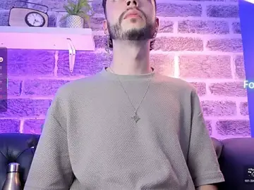 Stripchat Adult Webcams of noah_ricci