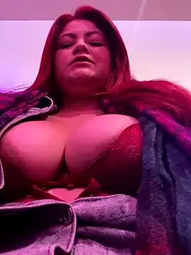 Stripchat Watch Live Sex Cams of lia_moon77