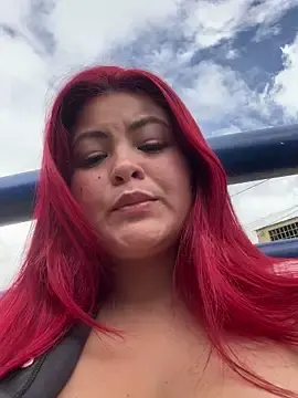 Stripchat Live Sex of lia_moon77