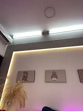 Stripchat Free Porn Cam of Esmeralda_Duarte